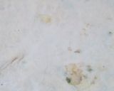 A picture of step 2 of Aloo paratha.