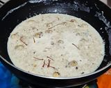 A picture of step 5 of Shahi Makhana Kheer.