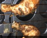 A picture of step 2 of Grilled chicken pizza.