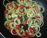 Foto langkah ke 2 dari resep Cumi Saus Mentega.