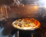 Hình bước làm 4 của món Banh Pizza nấm