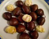 Foto del passaggio 5 della ricetta Castagne cotte in pentola