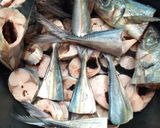 A picture of step 1 of Suaced Fried Fish.