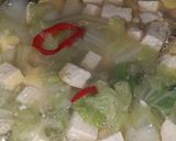 Foto langkah ke 4 dari resep Sayur Tahu dan Sawi Putih.
