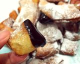 Foto langkah ke 6 dari resep Beignets (New Orleans Doughnut).