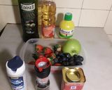 Foto del paso 1 de la receta: Ensalada de manzana, fresas y arándanos a la vinagreta de pimentón