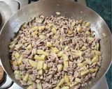 A picture of step 3 of Pork in Tomatillo Green Sauce.