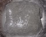 Foto langkah ke 5 dari resep Charcoal Wijen Sourdough Bread.