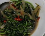 Foto langkah ke 7 dari resep Masakan Anak Kos - Tumis Bayam Saus Tiram.