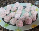 Foto del paso 6 de la receta: Caldo con pelotas típicas ricas de la brigada espartana