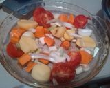 Foto del paso 2 de la receta: Alas de pollo con ajo en salsa de vegetales