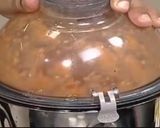 A picture of step 2 of Carrot and tomatoes soup.