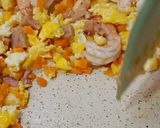 Foto langkah ke 2 dari resep Nasi Goreng Hongkong.