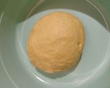 Foto langkah ke 2 dari resep Roti mamang topping meses.