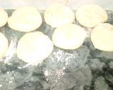 A picture of step 3 of Frozen Lacha Paratha.