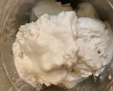 A picture of step 1 of Unicorn milkshake.