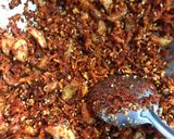 A picture of step 2 of Vada paav chutney.