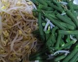 Foto langkah ke 1 dari resep Rujak Petis Madura.