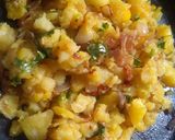 हेल्दी और टेस्टी आलू फ्राई (Healthy aur tasty aloo fry recipe in रेसिपी चरण 2 फोटो
