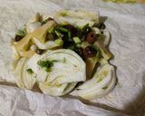 Foto del passaggio 2 della ricetta Finocchi al cartoccio al forno