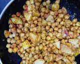 A picture of step 3 of Chole chaat recipe.