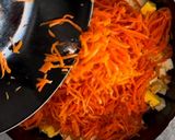 Фото кроку 2 до Салат з крабовими паличками🍴.