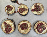 Foto del paso 4 de la receta: Mini pizzas de berenjena