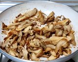 Foto del paso 7 de la receta Guiso catalán de ternera y setas (estofat de bou)