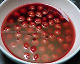 A picture of step 41 of Persian sour cherry pilaf (Albaloo polo).