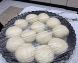 صورة لخطوة 1 من وصفة ميني بيتزا