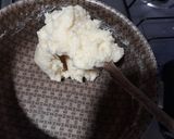 Foto del paso 2 de la receta: Balas de vidrio (bolitas de coco acarameladas)