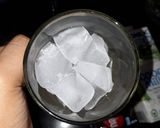 Foto langkah ke 2 dari resep Es susu wafer.