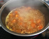 Foto del paso 1 de la receta: Crema de zanahoria y champiñones con curry
