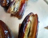 A picture of step 1 of Milky Dates.