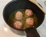 Foto del paso 2 de la receta: Albóndigas de ternera en salsa de mango y curry