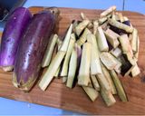 Foto langkah ke 1 dari resep Terong oseng pete 🌶️.