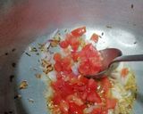 A picture of step 3 of Matar makhana sabji.