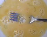 A picture of step 1 of Quickie eggy breakie.