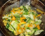 Foto langkah ke 3 dari resep Cap Jae (cap cay Jawa).