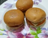 Foto langkah ke 3 dari resep Burger Mini.