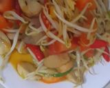 Foto langkah ke 4 dari resep Tumis Toge jamur.