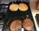 Foto del paso 2 de la receta: French burguer con el toque Sonorense