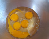 Foto del paso 1 de la receta: Bizcochuelo de limón fácil