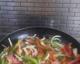 Foto del paso 3 de la receta: Tornillitos con vegetales oriental y albóndigas