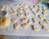 Foto del paso 4 de la receta: Galletitas fáciles y sin manteca 🥯🥨 #festival