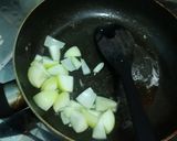 Foto langkah ke 3 dari resep Luncheon (maling) ayam masak kentang bombay kecap.