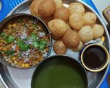 तवे पर रगड़ा चाट ((Tawe per ragda chaat recipe in Hindi) रेसिपी चरण 4 फोटो