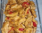 A picture of step 6 of Nandos chicken wraps.