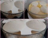 A picture of step 3 of Rava Colorful Idli.