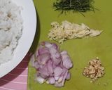 Foto langkah ke 1 dari resep Nasgor Cikur Daun Jeruk.